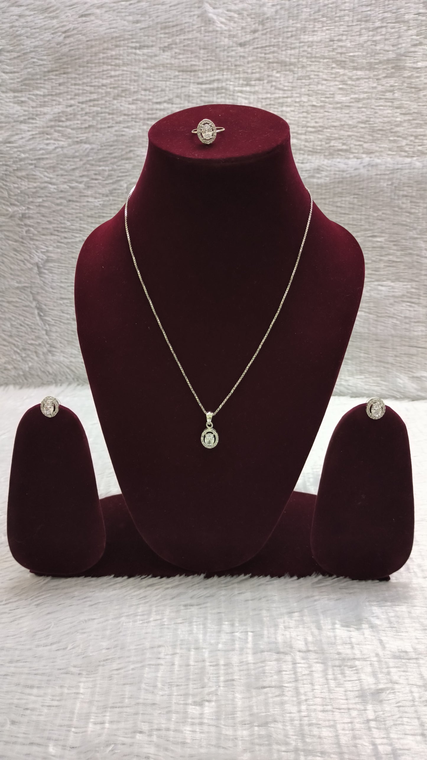Cubic Zircon Dangling Pendent Set