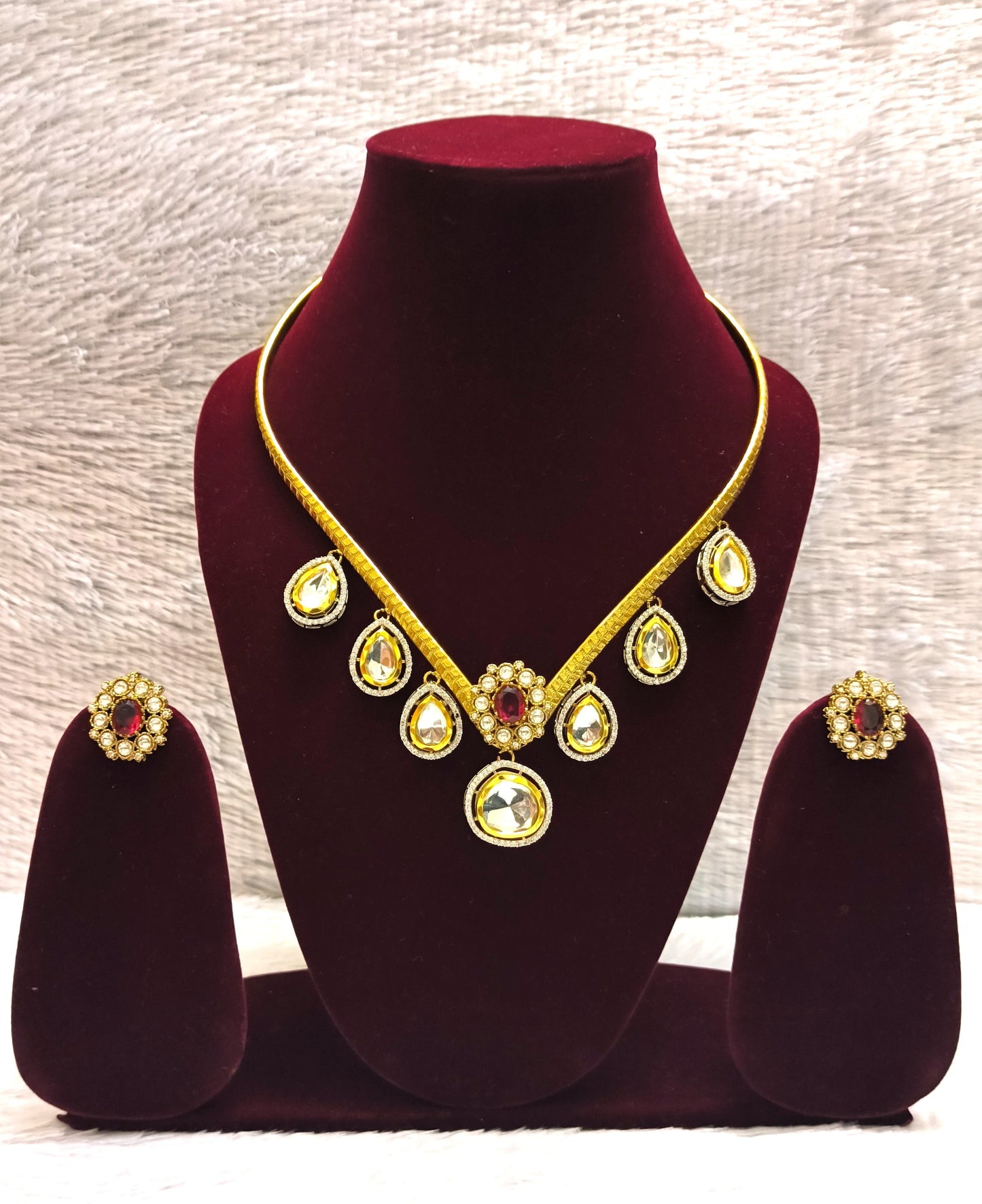 Stunning Moissanite Hasli Neck Set