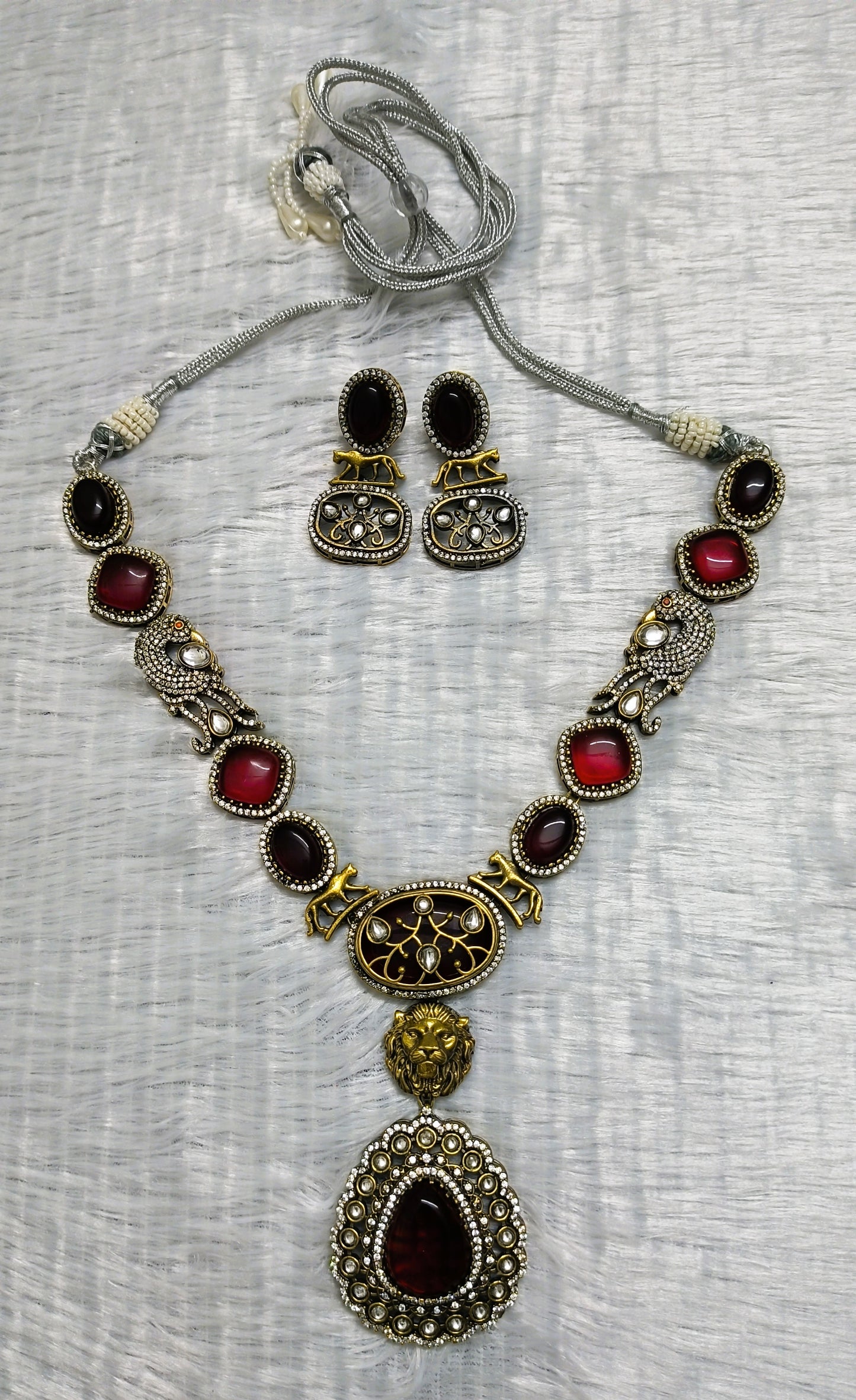 Sabyasachi Inspired Moissanites Kundan Necklace Set