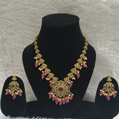 Beautiful Kundan Necklace Set with Beads