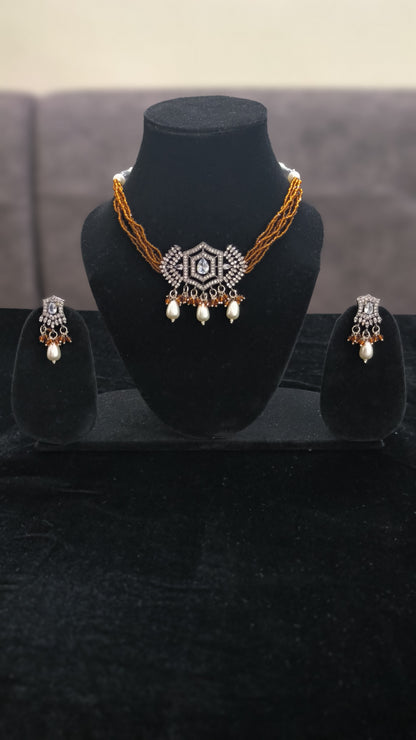 Amazing Brown Choker Set