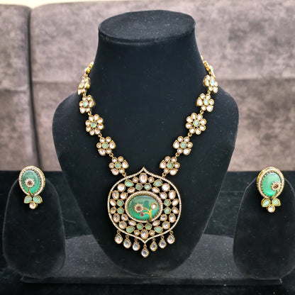 Beautiful Polki Kundan Set