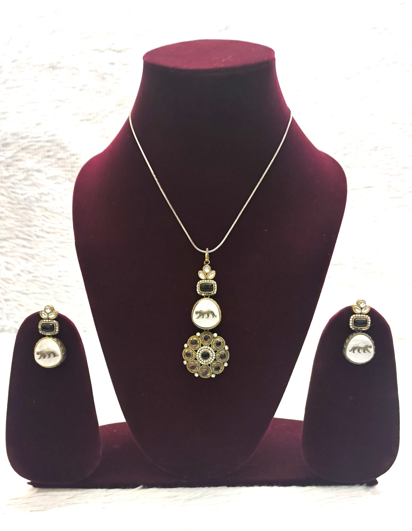 Sabyasachi Inspired Pendant Set with Jaguar Carving on Natural Stone