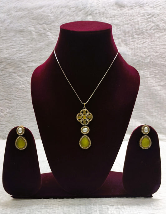 Sabyasachi Inspired Pearl and Monalisa Stone Drop Pendent Set