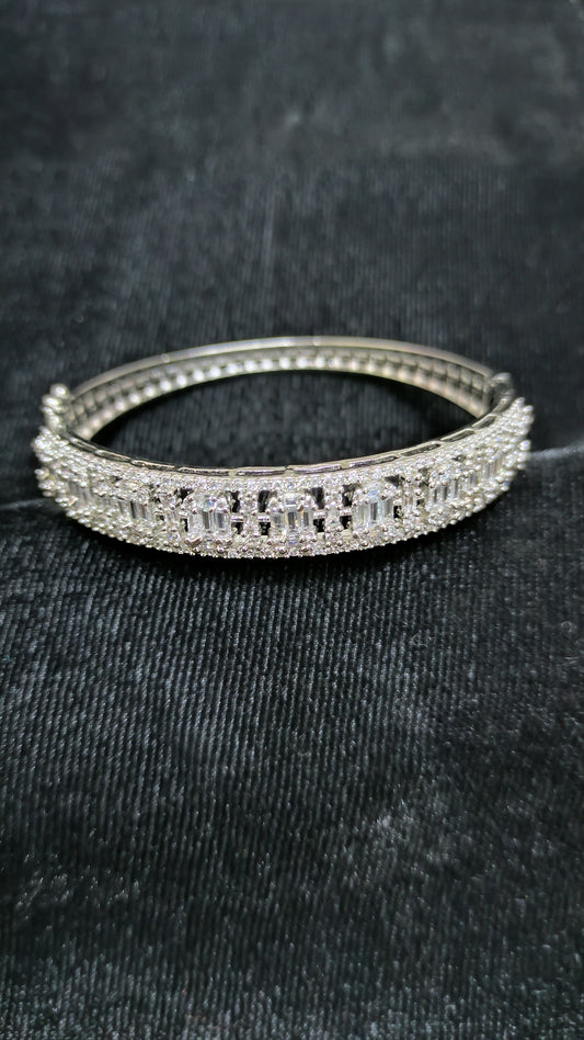 Indian American diamond CZ Zirconia Sleek Designer Bangle Bracelet