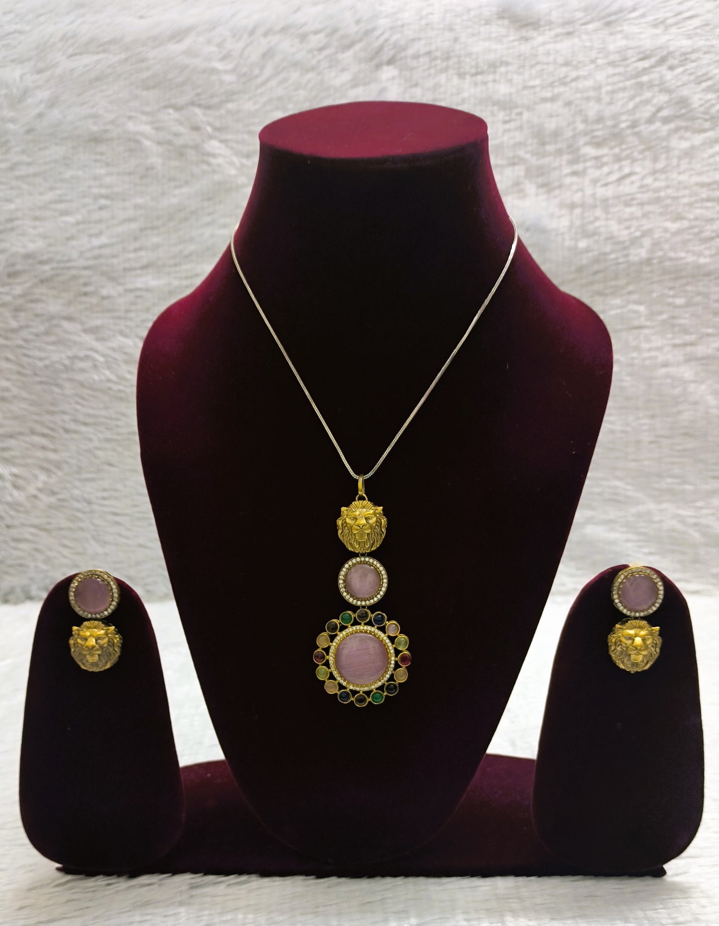 Sabyasachi Inspired Monalisa Stone Kundan Pendent Set