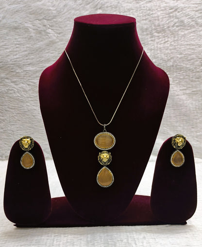 Sabyasachi Inspired Monalisa Stone Water Drop Pendent Set