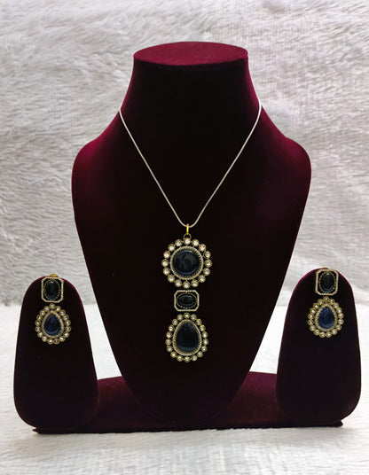 Sabyasachi Inspired Monalisa Stone Pendent Set with Kundans