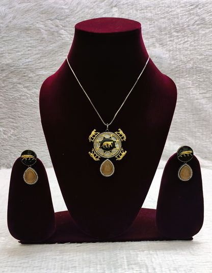 Sabyasachi Inspired Sun Shaped Pendent Set with Jaguars on it