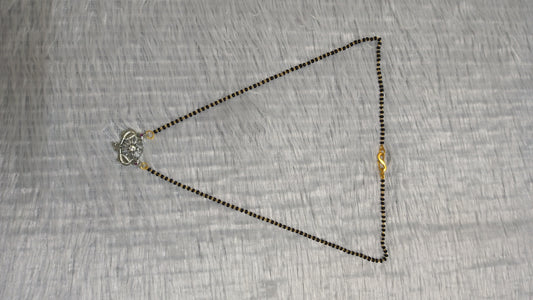 The Classic Charm Neck Mangalsutra
