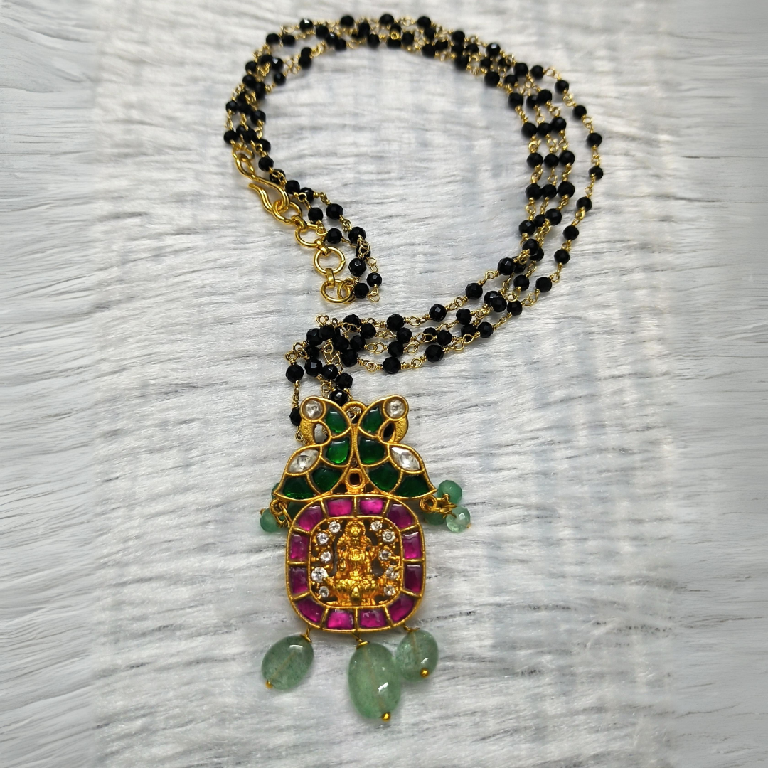 Beautiful Black Beads Necklace with Jadau Kundan Pendant