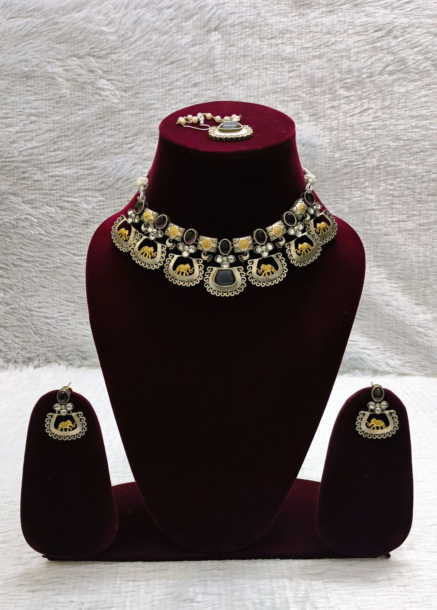 Attractive Elephant Necklace Set with Maang Tikka