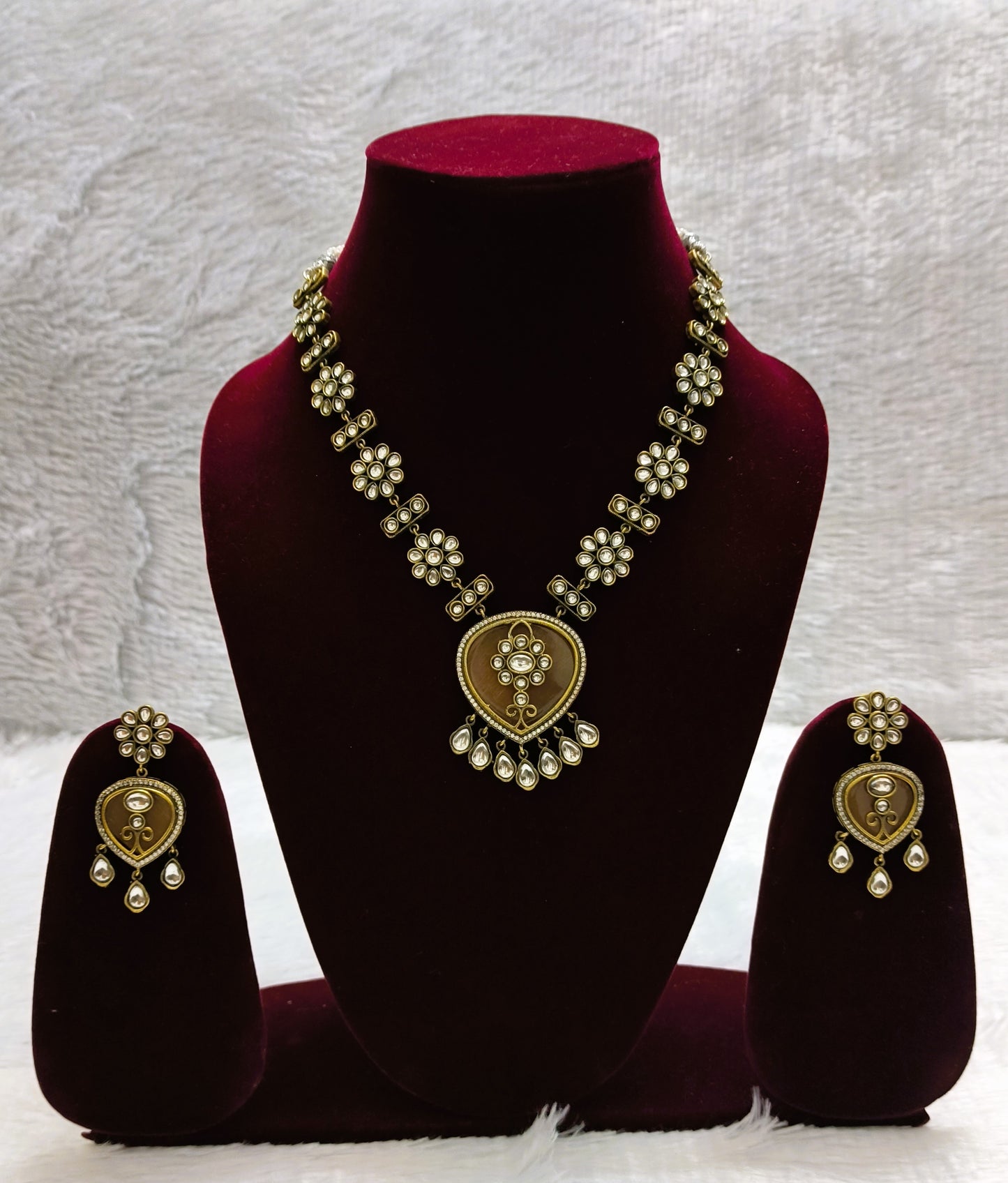 Pleasant Polki Kundan Necklace Set with Monalisa Drop Pendant