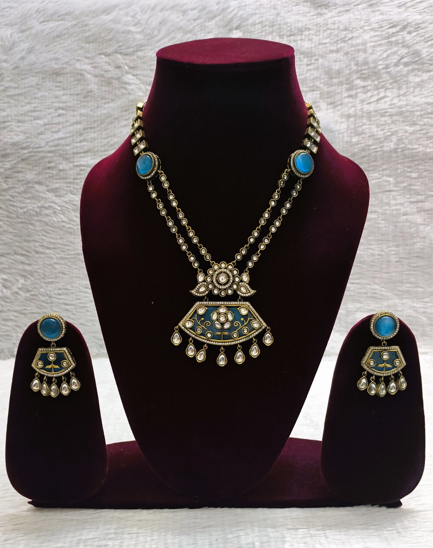 Multi Layered Kundan Necklace Set