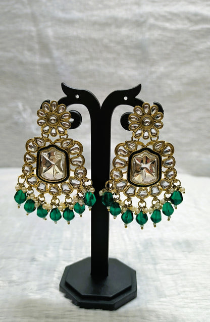 Stylish Kundan Earrings