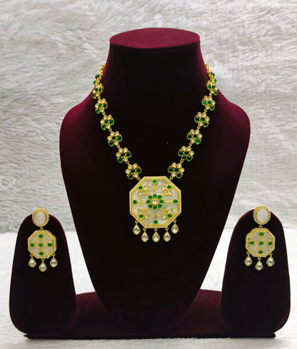 Beautiful Kundan Natural Stone Necklace Set